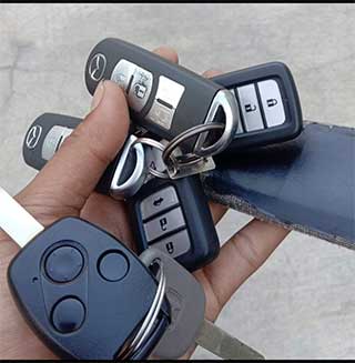 AHLI KUNCI MOBIL IMMOBILlZER REMOTE GRESIK