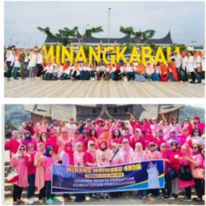 sewa bus pariwaisata murah padang