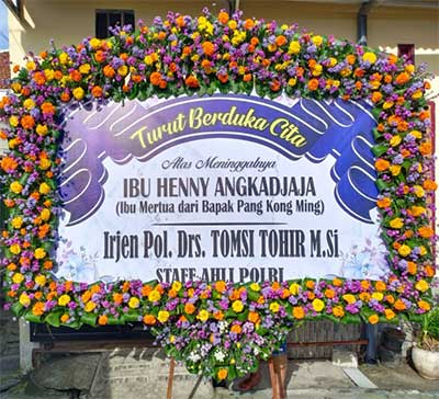Toko Karangan Bunga Karawang