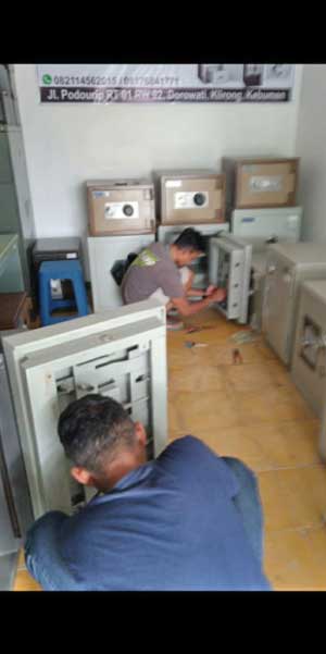 Jual Beli Brankas Baru Bekas Yogyakarta