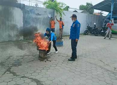 alat-pemadam-tegal-11