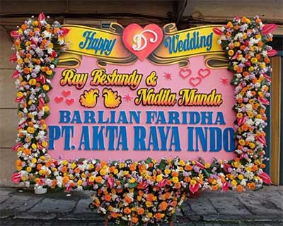Toko Karangan Bunga Jember