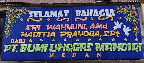 KARANGAN BUNGA SELAMAT BAHAGIA