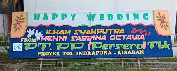 KARANGAN BUNGA WEDDING