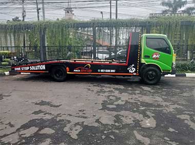 mirza-towing-bekasi (9)