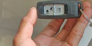 Ahli Kunci Keyless Motor Jakarta Barat